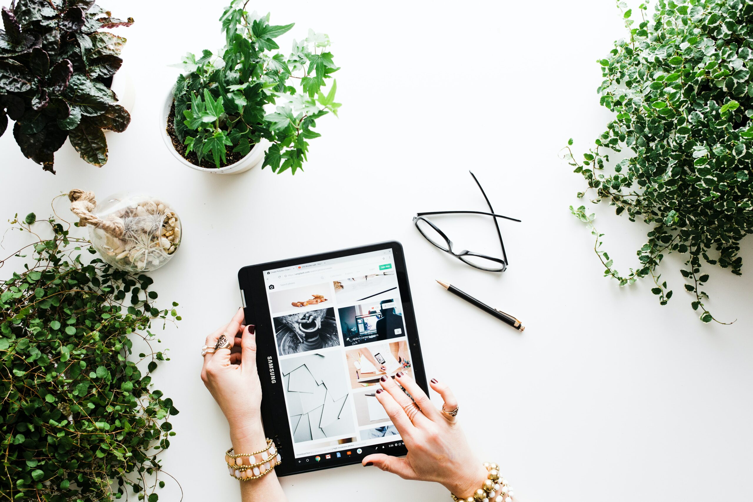 Social commerce: ¿qué es y cómo impulsarlo gracias a la microinfluencia?