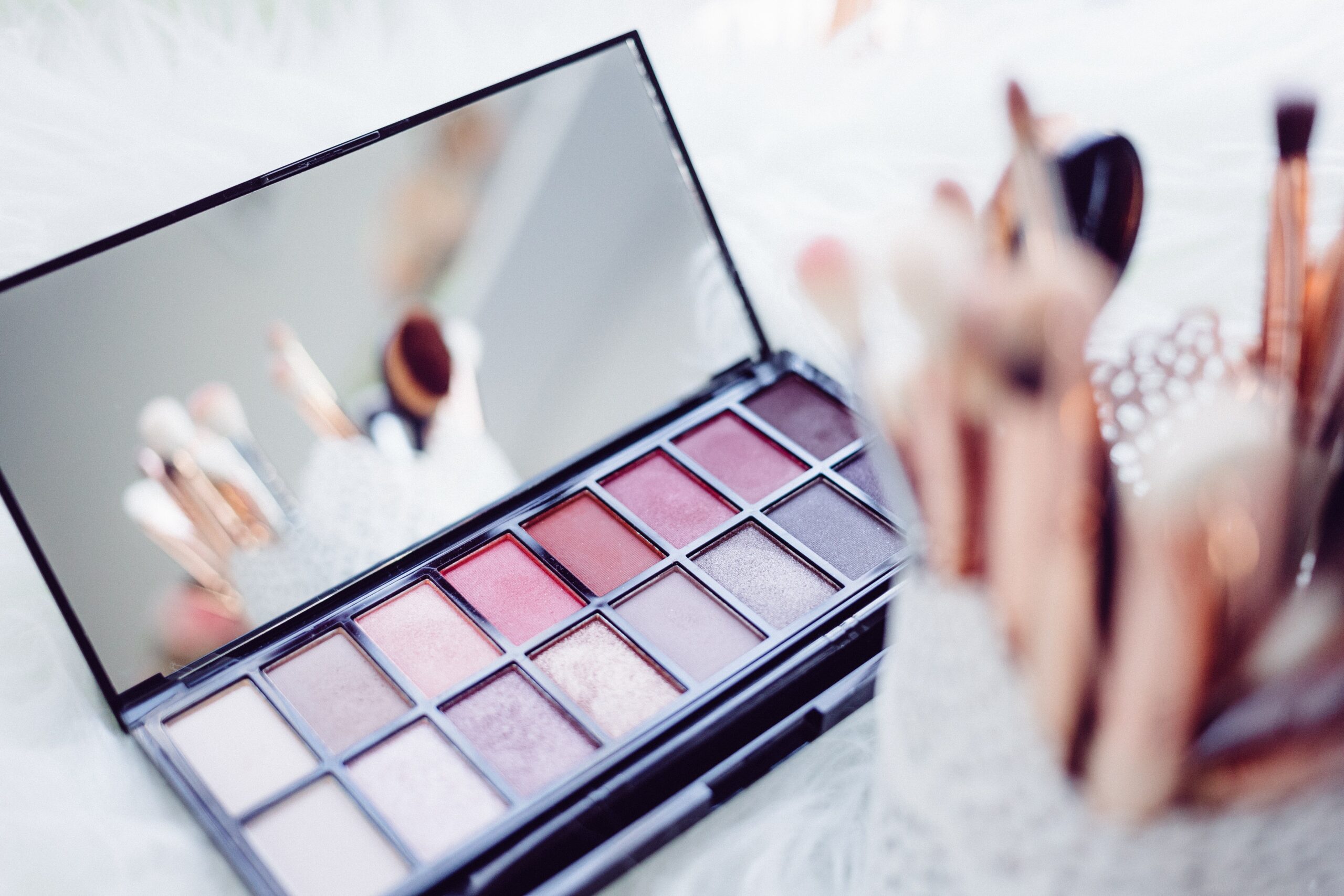 Why are Beauty Retailers launching their community in 2023?
