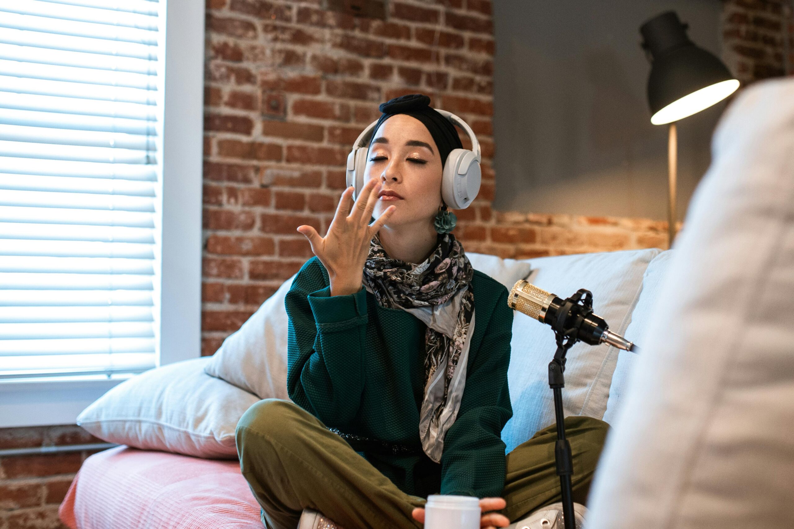 How to Send Influencer PR Package that Stands Out?