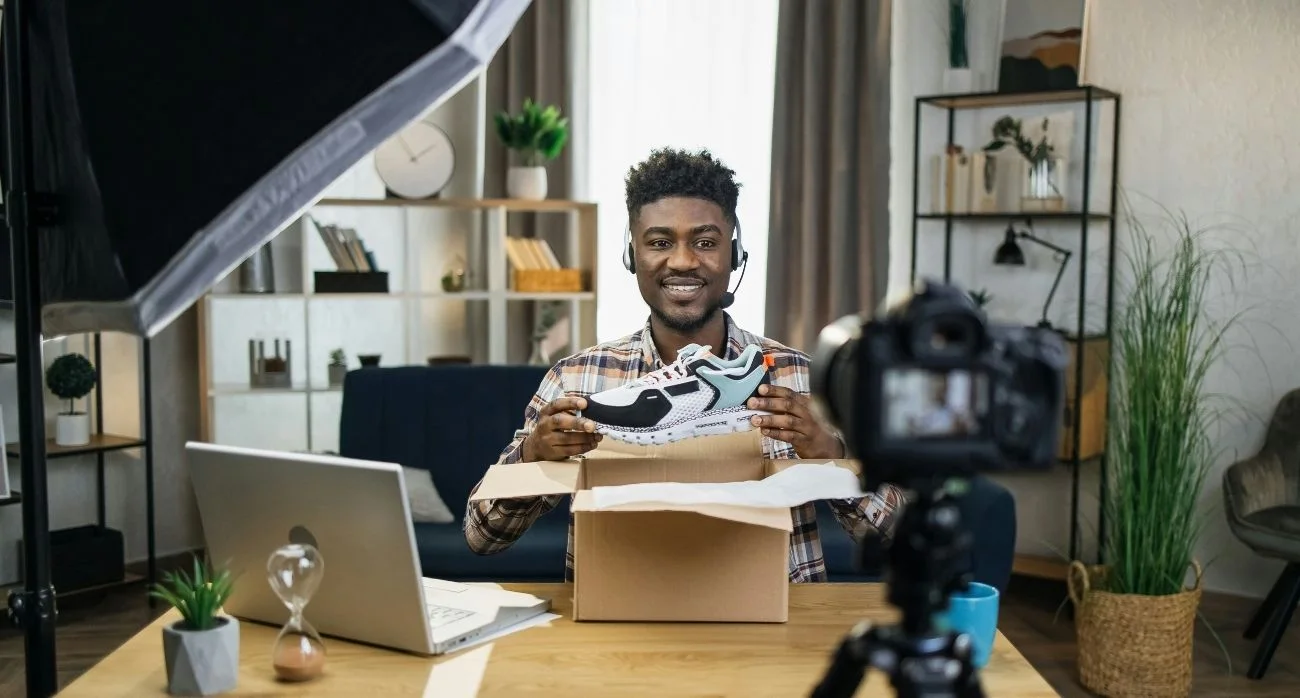 Marketing d&rsquo;influence : définition, types, étapes et exemples 